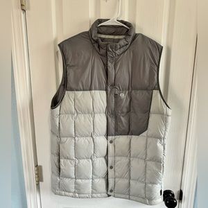 Excellent Condition Mountain Hardwear Puffy Vest